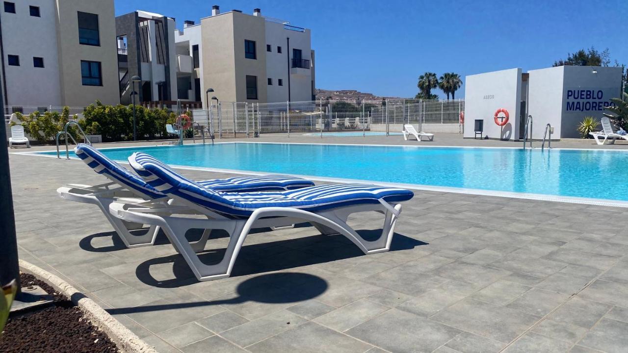 Sunny Luxury Apartment With Two Great Sunny - Level Terraces, Two Swimming Pools, In A New Complex Pueblo Majorero, Close To Fuerteventura Golf Club, Next To The Beach , Atlantico Shopping Mall And Casino In Caleta De Fuste Esterno foto