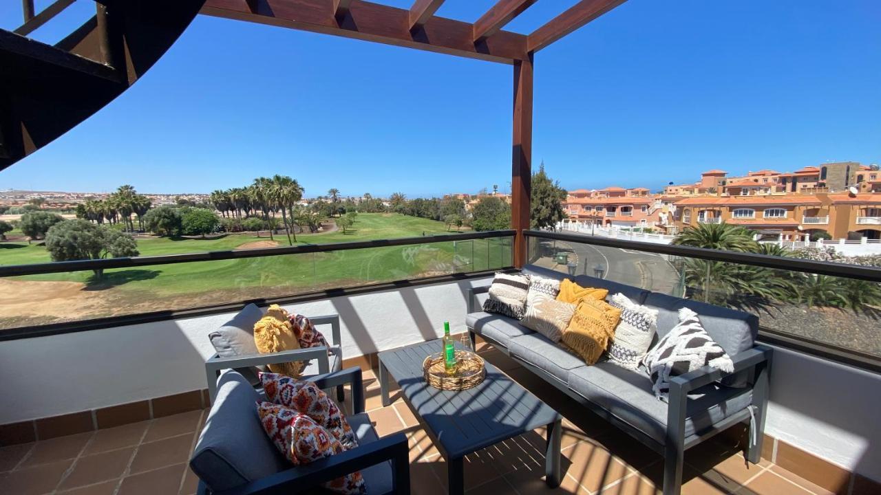 Sunny Luxury Apartment With Two Great Sunny - Level Terraces, Two Swimming Pools, In A New Complex Pueblo Majorero, Close To Fuerteventura Golf Club, Next To The Beach , Atlantico Shopping Mall And Casino In Caleta De Fuste Esterno foto